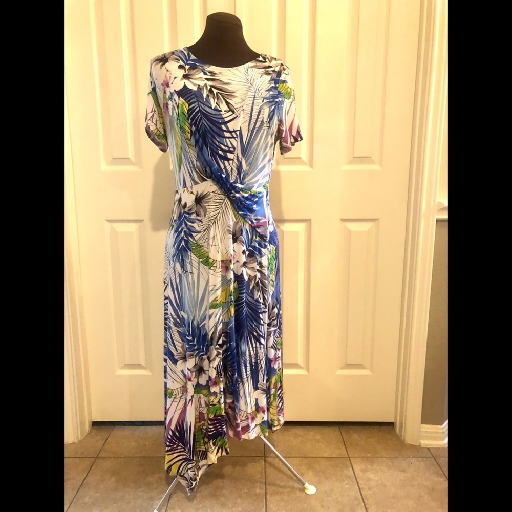 Spense Floral Tropical Stretch Dress. Sz M. NWT